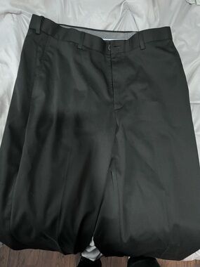 Haggar Black Classic Fit Premium No Iron Pants